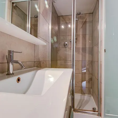 Suites & Testaccio