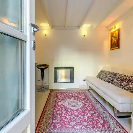 Suites & Testaccio Appartement